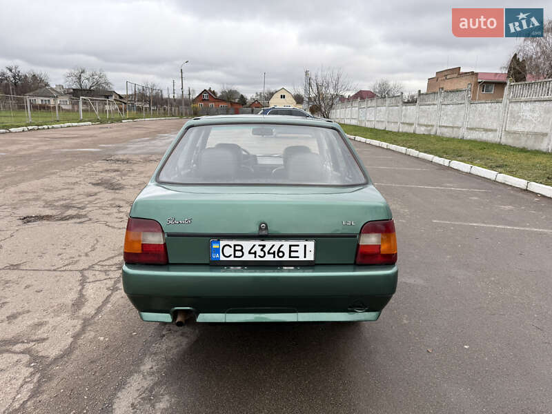 Лифтбек ЗАЗ 1103 Славута 2006 в Прилуках