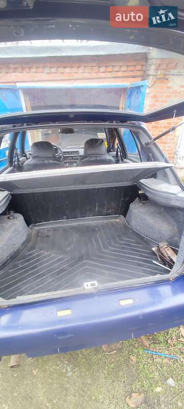 Лифтбек ЗАЗ 1103 Славута 2010 в Первомайске