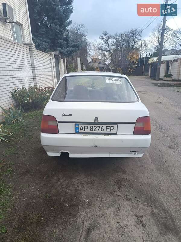 Лифтбек ЗАЗ 1103 Славута 2003 в Запорожье фото 2 Лифтбек ЗАЗ 1103 Славута 2003 в Запорожье
