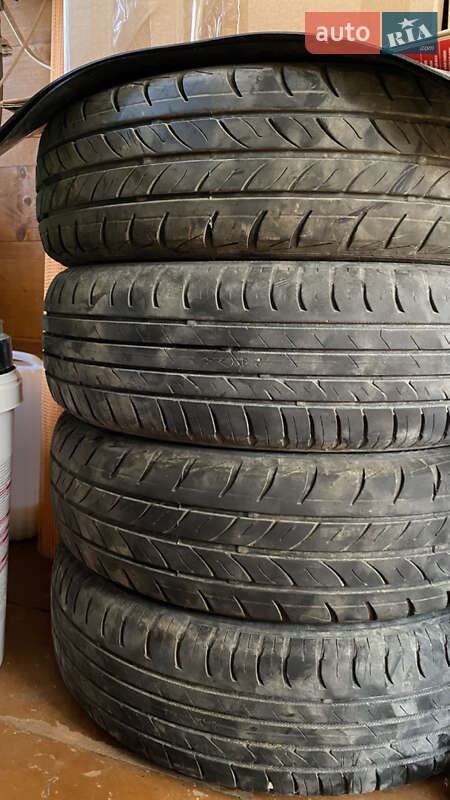 Лифтбек ЗАЗ 1103 Славута 2006 в Порогах