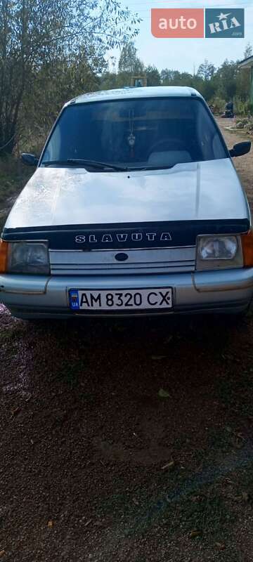 Лифтбек ЗАЗ 1103 Славута 2003 в Житомире