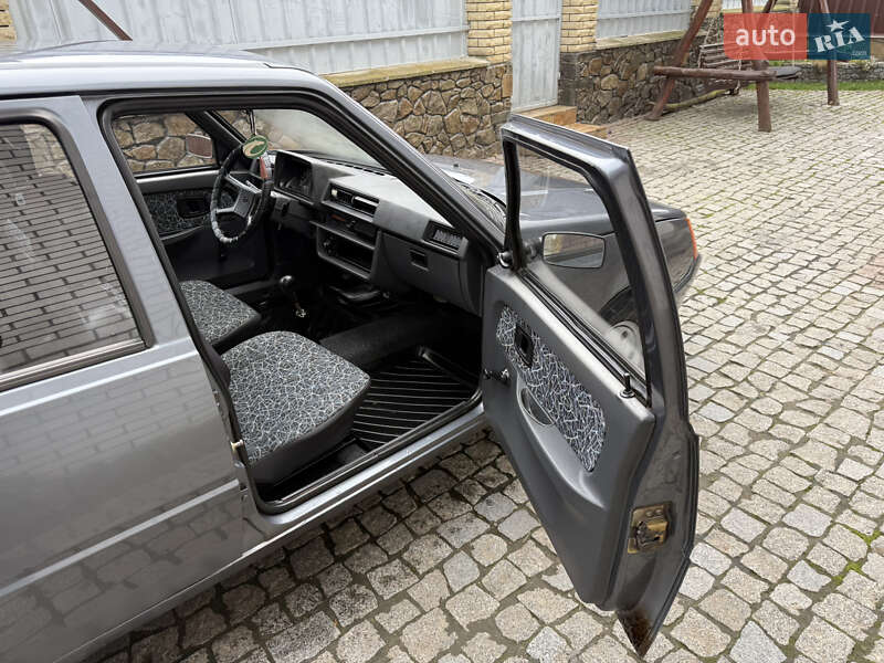 Лифтбек ЗАЗ 1103 Славута 2009 в Виннице фото 12 Лифтбек ЗАЗ 1103 Славута 2009 в Виннице