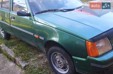 Ліфтбек ЗАЗ 1103 Славута 2003 в Стебнику