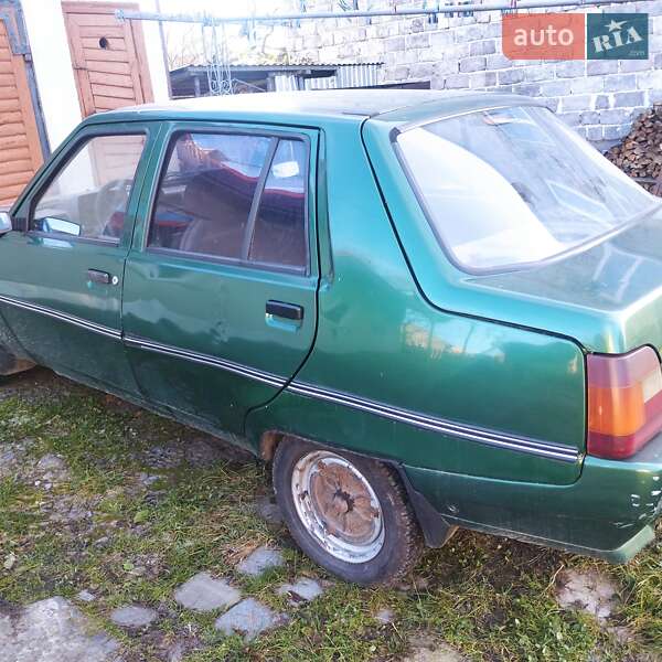 Лифтбек ЗАЗ 1103 Славута 2003 в Стебнику фото 10 Лифтбек ЗАЗ 1103 Славута 2003 в Стебнику