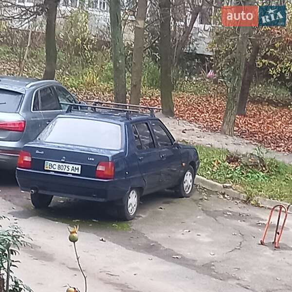 Лифтбек ЗАЗ 1103 Славута 2007 в Львове