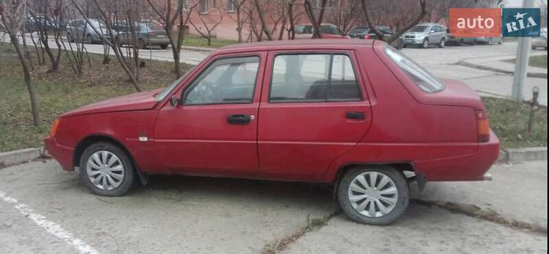 Лифтбек ЗАЗ 1103 Славута 2003 в Сумах