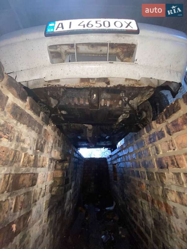 Лифтбек ЗАЗ 1103 Славута 2005 в Киеве