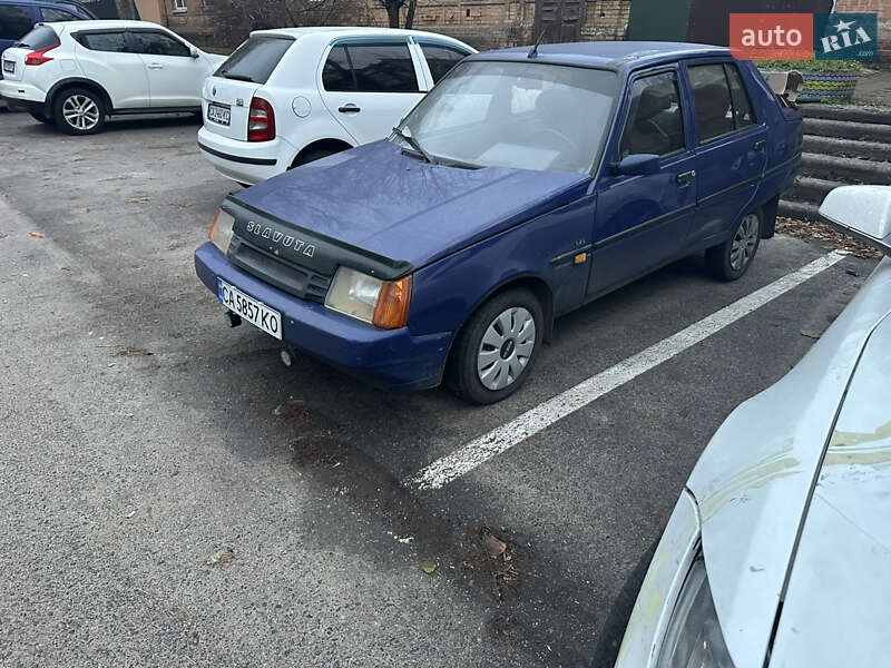 Лифтбек ЗАЗ 1103 Славута 2002 в Черкассах