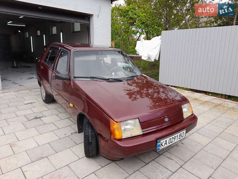 Лифтбек ЗАЗ 1103 Славута 2006 в Барышевке