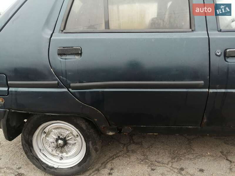 Ліфтбек ЗАЗ 1103 Славута 2001 в Запоріжжі