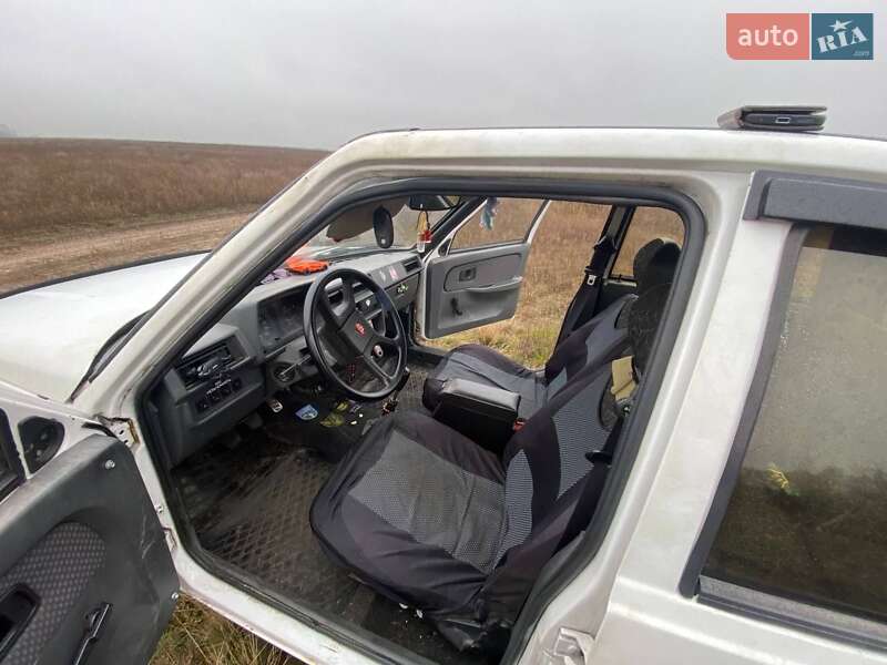 Ліфтбек ЗАЗ 1103 Славута 2005 в Вишгороді фото 10 Ліфтбек ЗАЗ 1103 Славута 2005 в Вишгороді