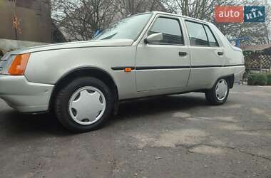 Лифтбек ЗАЗ 1103 Славута 2010 в Козельщине