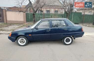 Лифтбек ЗАЗ 1103 Славута 2006 в Запорожье