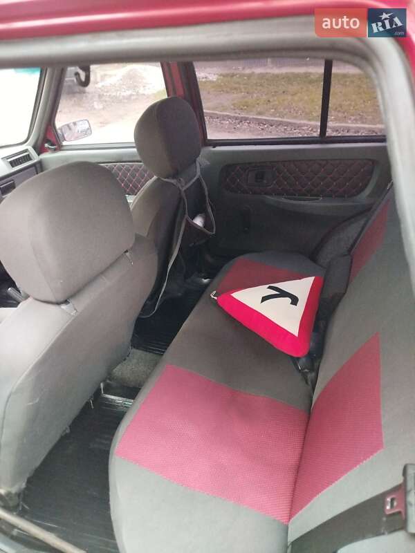 Лифтбек ЗАЗ 1103 Славута 2004 в Кривом Роге фото 20 Лифтбек ЗАЗ 1103 Славута 2004 в Кривом Роге
