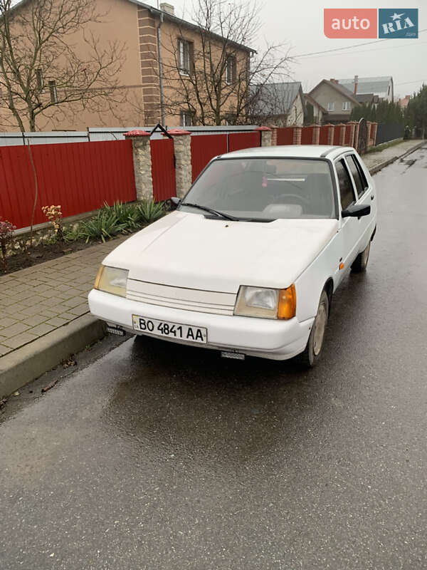 ЗАЗ 1103 Славута 2004