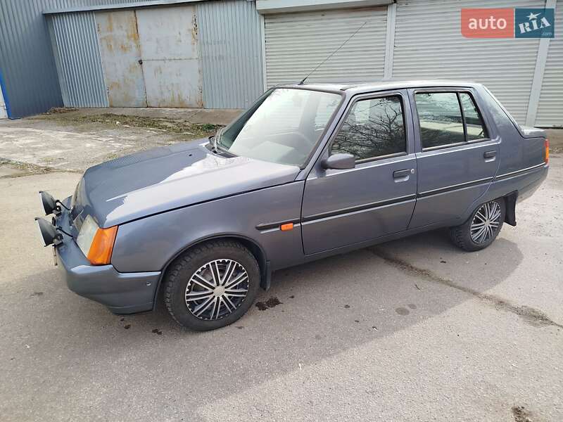 ЗАЗ 1103 Славута 2010 ЗАЗ 1103 Славута 2010