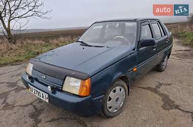 Лифтбек ЗАЗ 1103 Славута 2004 в Летичеве