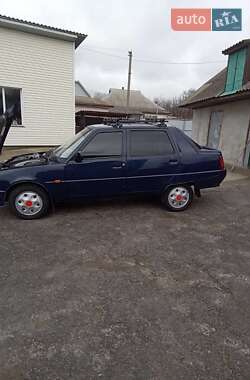 Лифтбек ЗАЗ 1103 Славута 2010 в Киеве