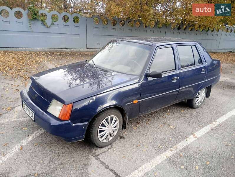 Ліфтбек ЗАЗ 1103 Славута 2008 в Нікополі