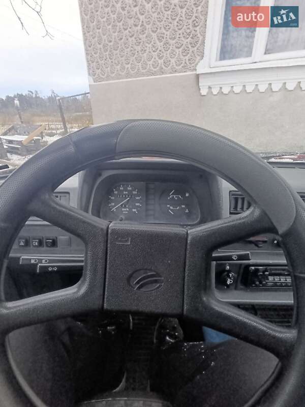 Ліфтбек ЗАЗ 1103 Славута 2003 в Лопатині