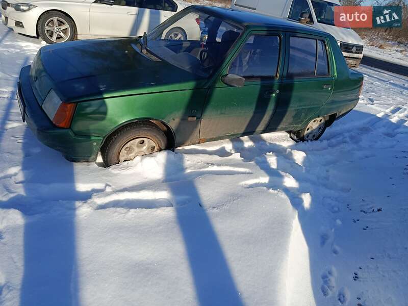 Ліфтбек ЗАЗ 1103 Славута 2002 в Малині