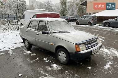 Лифтбек ЗАЗ 1103 Славута 2008 в Киеве