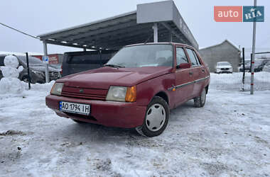 Лифтбек ЗАЗ 1103 Славута 2003 в Ужгороде