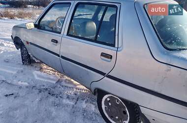 Лифтбек ЗАЗ 1103 Славута 2004 в Николаевке