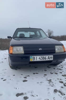 Лифтбек ЗАЗ 1103 Славута 2006 в Хороле