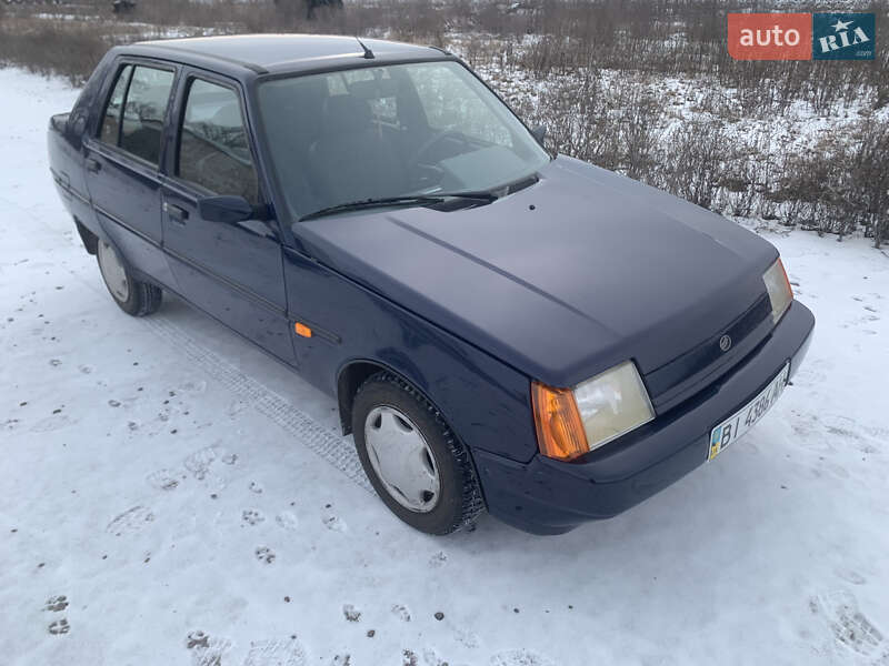Лифтбек ЗАЗ 1103 Славута 2006 в Хороле фото 6 Лифтбек ЗАЗ 1103 Славута 2006 в Хороле