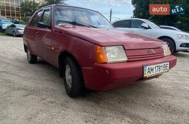 Лифтбек ЗАЗ 1103 Славута 2003 в Житомире