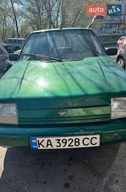 Лифтбек ЗАЗ 1103 Славута 2003 в Запорожье