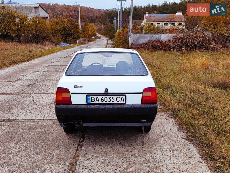 Лифтбек ЗАЗ 1103 Славута 2003 в Светловодске фото 3 Лифтбек ЗАЗ 1103 Славута 2003 в Светловодске