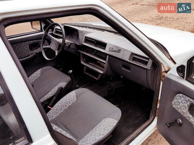 Лифтбек ЗАЗ 1103 Славута 2003 в Светловодске фото 7 Лифтбек ЗАЗ 1103 Славута 2003 в Светловодске