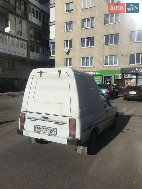 Грузовой фургон ЗАЗ 11055 2006 в Житомире