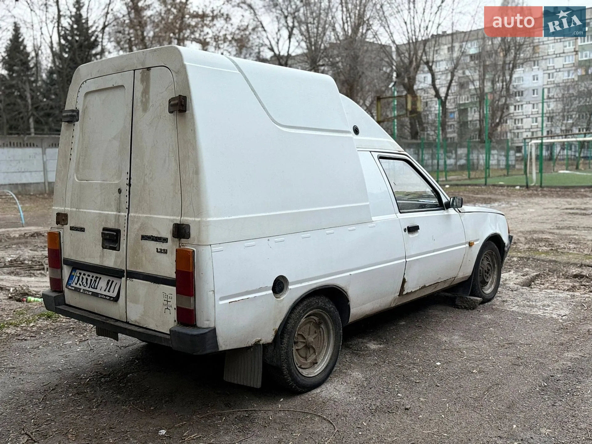 2011 Skoda Fabia - мініатюра 3