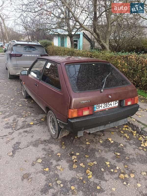 Хэтчбек ЗАЗ 1140 1995 в Южном фото 6 Хэтчбек ЗАЗ 1140 1995 в Южном