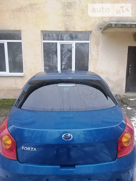 Седан ЗАЗ Forza 2012 в 