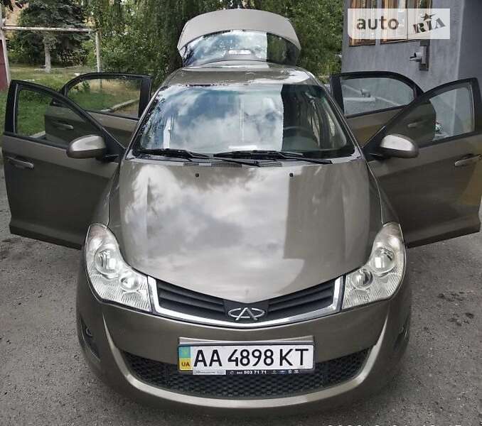 Хетчбек ЗАЗ Forza 2011 в 