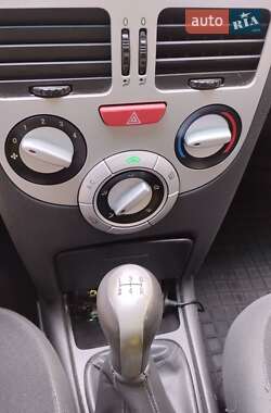 Хэтчбек ЗАЗ Forza 2011 в 