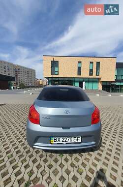 Хэтчбек ЗАЗ Forza 2011 в 