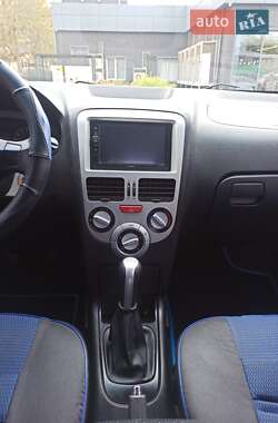 Хэтчбек ЗАЗ Forza 2012 в 