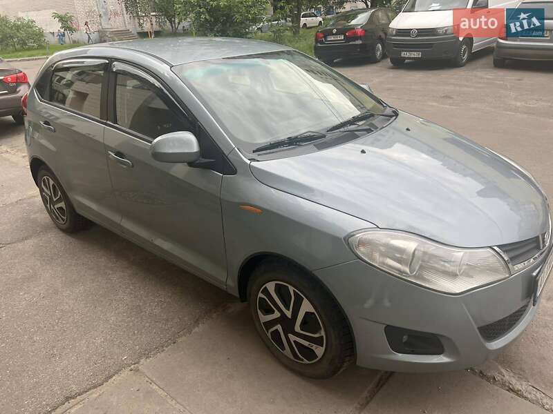 Хетчбек ЗАЗ Forza 2015 в Києві