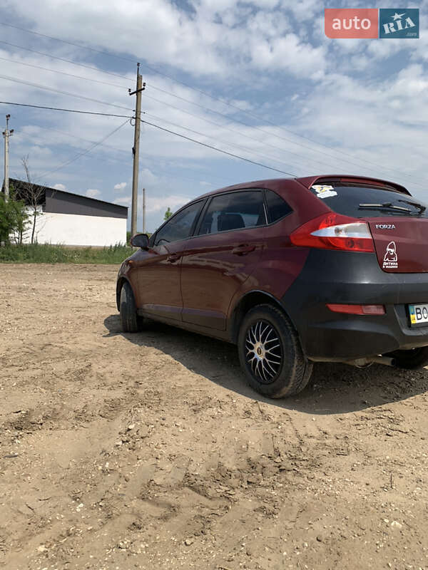 Хетчбек ЗАЗ Forza 2012 в Заліщиках