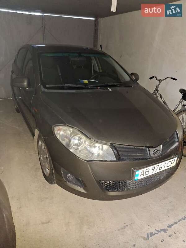 Хэтчбек ЗАЗ Forza 2012 в 