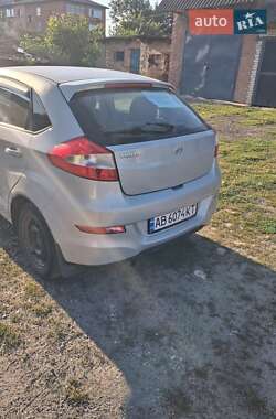 Хэтчбек ЗАЗ Forza 2011 в 