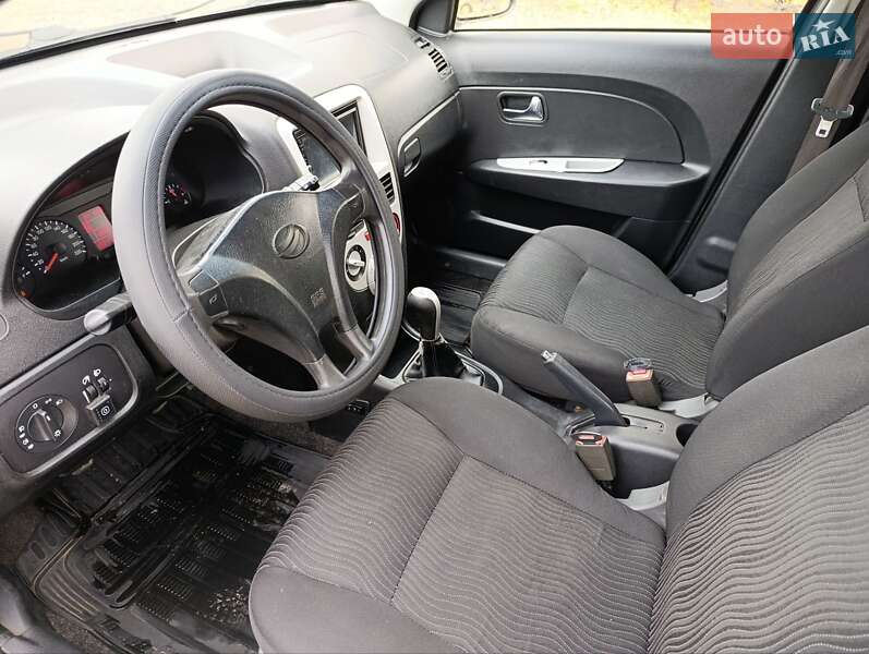 Хэтчбек ЗАЗ Forza 2014 в Новониколаевке фото 11 Хэтчбек ЗАЗ Forza 2014 в Новониколаевке