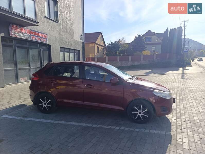 Хетчбек ЗАЗ Forza 2015 в Кременці