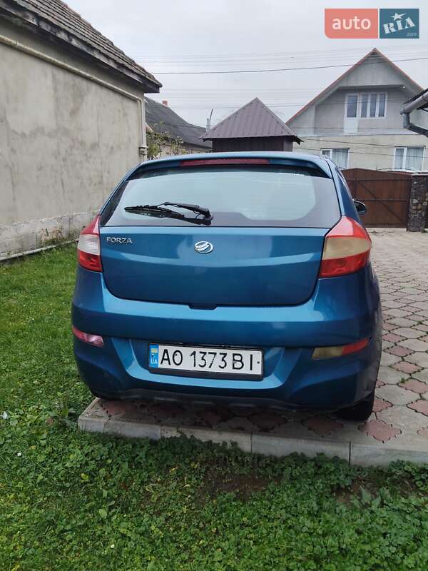 Хэтчбек ЗАЗ Forza 2015 в Сваляве