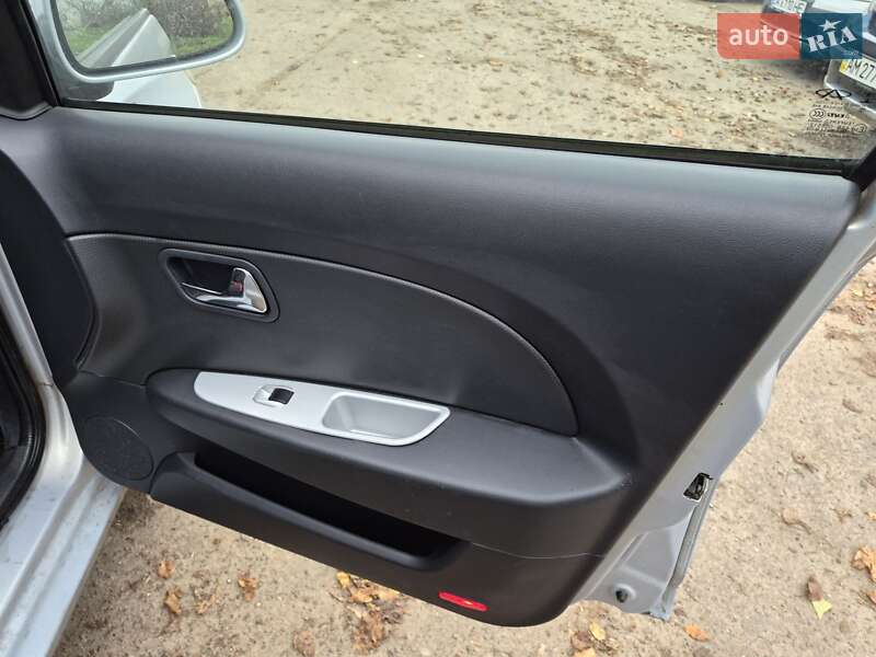 Лифтбек ЗАЗ Forza 2011 в Николаеве